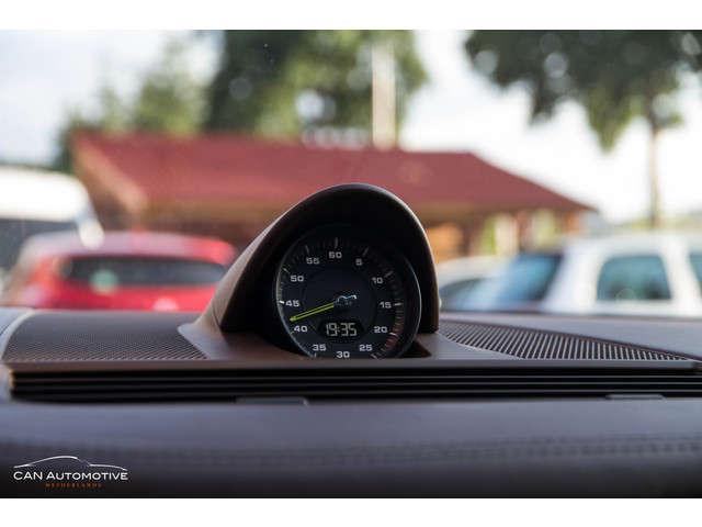 Porsche Panamera Sport Turismo 4.0 Turbo S E-Hybrid Keramisch 686PK