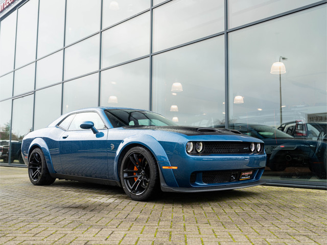 dodge-challenger-srt-hellcat-widebody-727pk