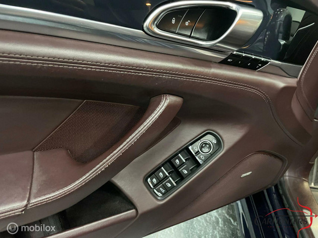 Porsche Panamera 3.0 D Platinum Edition