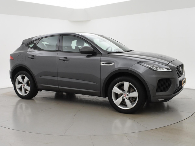 jaguar-e-pace-2.0-turbo-p250-awd-r-dynamic-se---panorama---leder---camera