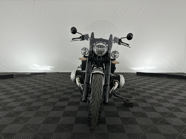 BMW R 18 Classic Option-719 *REVERSE GEAR | CRUISE | LEATHER | LED-LIGHTS | ABS | ESP | AIRSCARF | SIDE-CASES | HANDLE-HEATING*