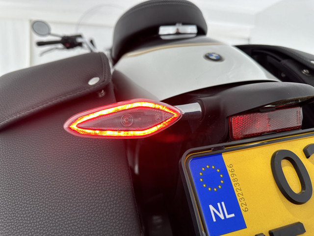 BMW R 18 Classic Option-719 *REVERSE GEAR | CRUISE | LEATHER | LED-LIGHTS | ABS | ESP | AIRSCARF | SIDE-CASES | HANDLE-HEATING*