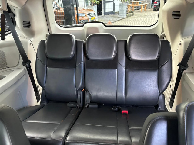 Chrysler Grand Voyager 3.8 V6 Automaat 7-Persoons 2010