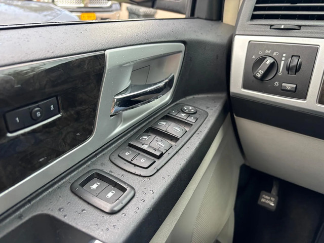 Chrysler Grand Voyager 3.8 V6 Automaat 7-Persoons 2010