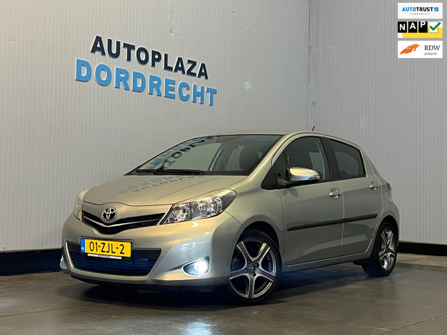 toyota-yaris-1.3-vvt-i-aspiration-automaat-camera-navi-trekhaak