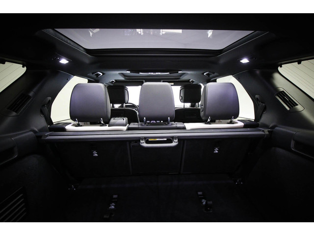 Land Rover Discovery 3.0 D300 R-Dynamic HSE 7p. | PANORAMADAK | DAB | APPLE | 360 CAMERA | TREKHAAK EL. | 22 | COLD   HOT CLIMATE- PACK