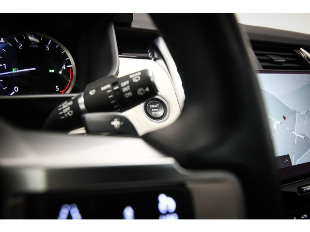 Land Rover Discovery 3.0 D300 R-Dynamic HSE 7p. | PANORAMADAK | DAB | APPLE | 360 CAMERA | TREKHAAK EL. | 22 | COLD   HOT CLIMATE- PACK