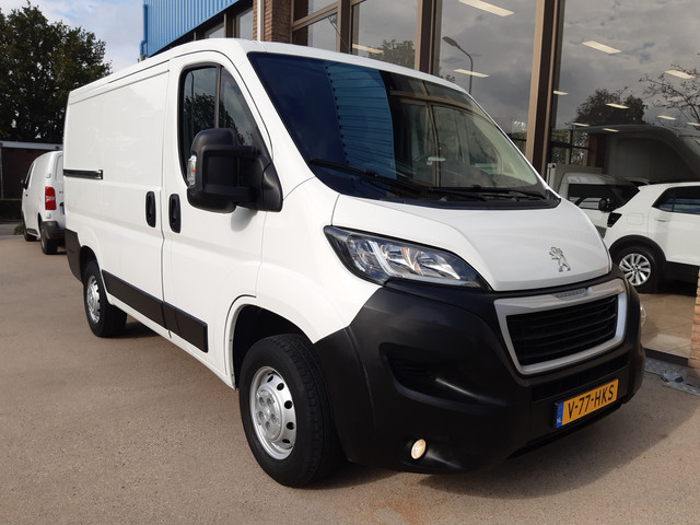 peugeot-boxer-2.2-bluehdi-140pk-l1-h1-premium-airco-navi-cruise-control