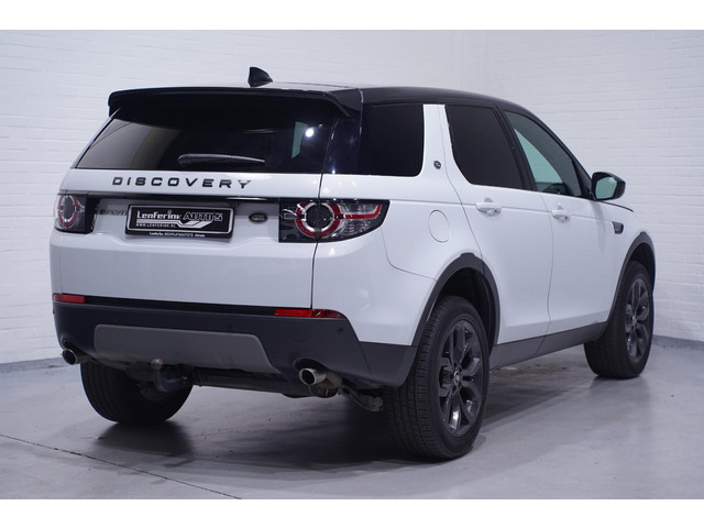 Land Rover Discovery Sport 2.0 TD4 180 PK Landmark Grijs Kenteken 2-Zits Navi Marge Auto, Panoramadak, Cruise control, Trekhaak 2200 kg