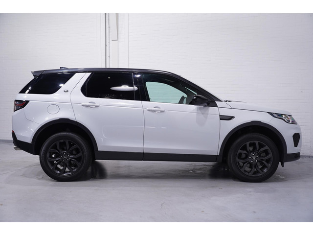 Land Rover Discovery Sport 2.0 TD4 180 PK Landmark Grijs Kenteken 2-Zits Navi Marge Auto, Panoramadak, Cruise control, Trekhaak 2200 kg