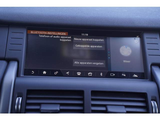 Land Rover Discovery Sport 2.0 TD4 180 PK Landmark Grijs Kenteken 2-Zits Navi Marge Auto, Panoramadak, Cruise control, Trekhaak 2200 kg