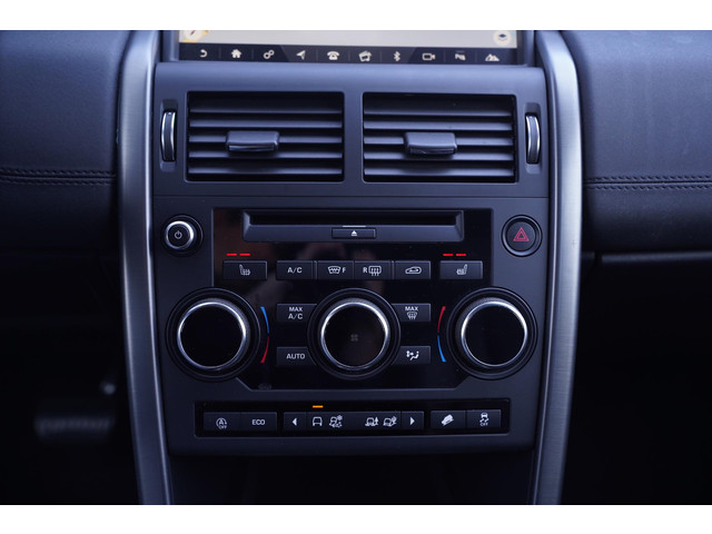 Land Rover Discovery Sport 2.0 TD4 180 PK Landmark Grijs Kenteken 2-Zits Navi Marge Auto, Panoramadak, Cruise control, Trekhaak 2200 kg