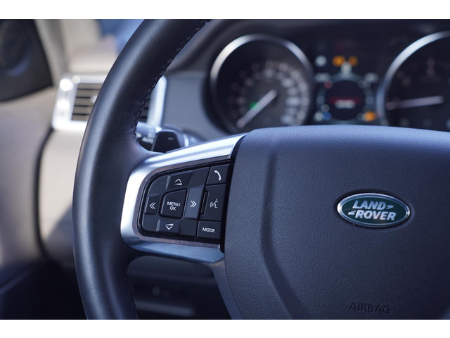 Land Rover Discovery Sport 2.0 TD4 180 PK Landmark Grijs Kenteken 2-Zits Navi Marge Auto, Panoramadak, Cruise control, Trekhaak 2200 kg