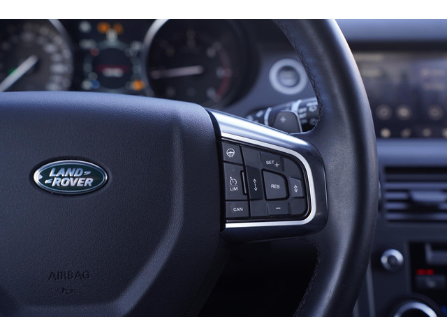 Land Rover Discovery Sport 2.0 TD4 180 PK Landmark Grijs Kenteken 2-Zits Navi Marge Auto, Panoramadak, Cruise control, Trekhaak 2200 kg
