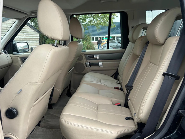 Land Rover Discovery 3.0 TDV6 Zwart 2010 Trekhaak OH Historie