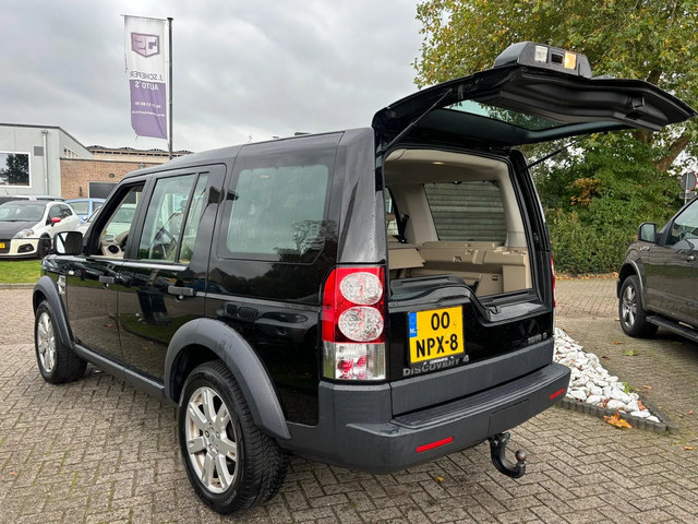 Land Rover Discovery 3.0 TDV6 Zwart 2010 Trekhaak OH Historie