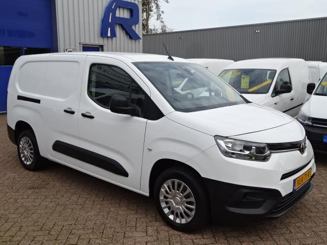 toyota-proace-city-1.5-d-4d-professional-eu6-long-l2-airco-navigatie-pdc
