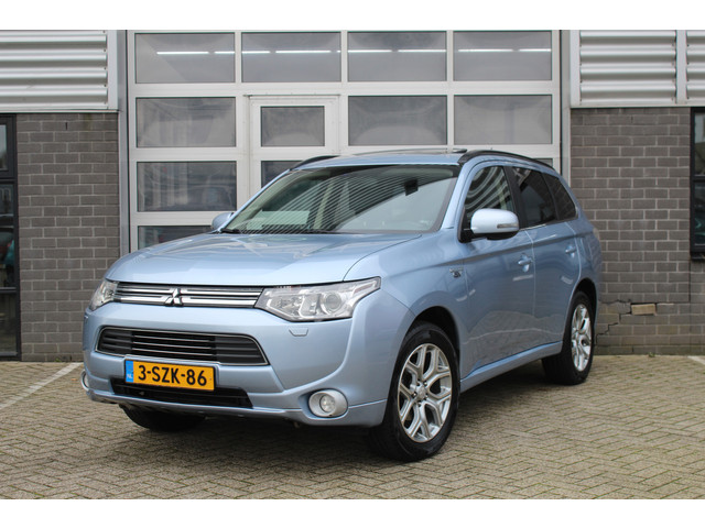 mitsubishi-outlander-2.0-phev-instyle---schuifdak---leer---keyless---n.a.p.