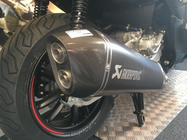 Piaggio MP3 500 LT   ABS 55 stuks op voorraad v.a € 4250, Piaggio  MP3 500 LT   ABS 55 stuks op voorraad v.a € 4250, !!