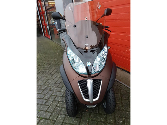 Piaggio MP3 500 LT   ABS 55 stuks op voorraad v.a € 4250, Piaggio  MP3 500 LT   ABS 55 stuks op voorraad v.a € 4250, !!