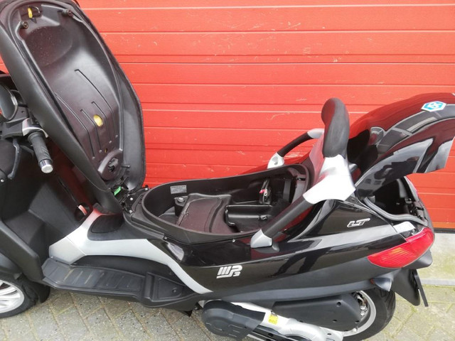 Piaggio MP3 500 LT   ABS 55 stuks op voorraad v.a € 4250, Piaggio  MP3 500 LT   ABS 55 stuks op voorraad v.a € 4250, !!