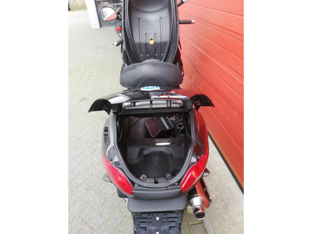 Piaggio MP3 500 LT   ABS 55 stuks op voorraad v.a € 4250, Piaggio  MP3 500 LT   ABS 55 stuks op voorraad v.a € 4250, !!