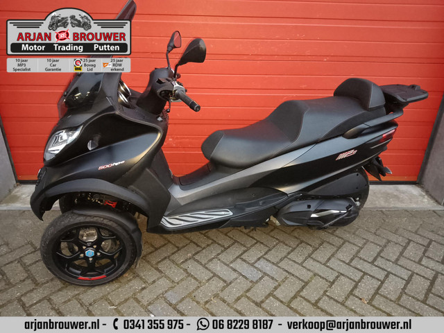 piaggio-mp3-500-hpe-advance-piaggio--mp3-500-hpe-advance-demo-model