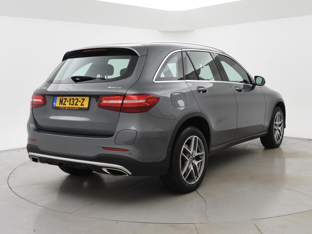 Mercedes-Benz GLC 350e PLUG-IN HYBRID 320 PK 4MATIC AMG SPORT + WEGKL. TREKHAAK   PANORAMA   LEDER   CAMERA