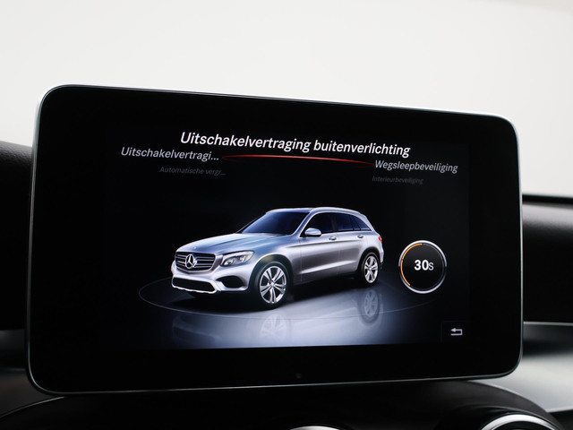 Mercedes-Benz GLC 350e PLUG-IN HYBRID 320 PK 4MATIC AMG SPORT + WEGKL. TREKHAAK   PANORAMA   LEDER   CAMERA