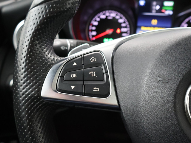 Mercedes-Benz GLC 350e PLUG-IN HYBRID 320 PK 4MATIC AMG SPORT + WEGKL. TREKHAAK   PANORAMA   LEDER   CAMERA