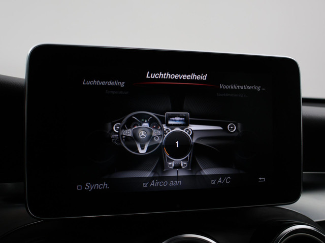 Mercedes-Benz GLC 350e PLUG-IN HYBRID 320 PK 4MATIC AMG SPORT + WEGKL. TREKHAAK   PANORAMA   LEDER   CAMERA