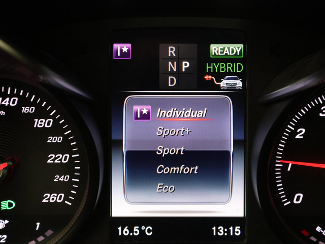 Mercedes-Benz GLC 350e PLUG-IN HYBRID 320 PK 4MATIC AMG SPORT + WEGKL. TREKHAAK   PANORAMA   LEDER   CAMERA