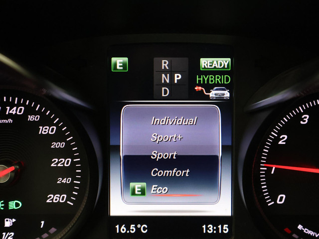 Mercedes-Benz GLC 350e PLUG-IN HYBRID 320 PK 4MATIC AMG SPORT + WEGKL. TREKHAAK   PANORAMA   LEDER   CAMERA
