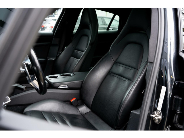 Porsche Panamera 3.0 4|PANO|BOSE|21''|ACC|MEMORY|KEYLESS