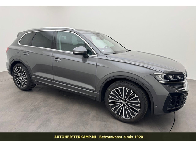 volkswagen-touareg-3.0-tsi-ehybrid-4motion-elegance-acc-panoramadak-luchtvering-21-inch-iq-light-camera