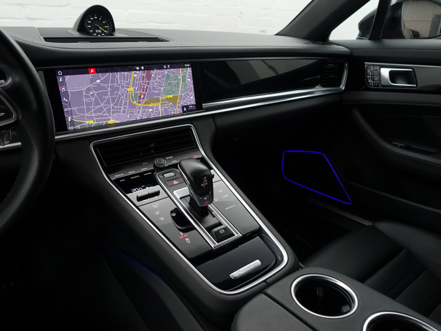 Porsche Panamera Sport Turismo 2.9 4 E-Hybrid 10 Years Edition Soft Close, Sport Chrono, Panoramadak, Stuurverwarming, Bose Audio, Sfeerverlichti
