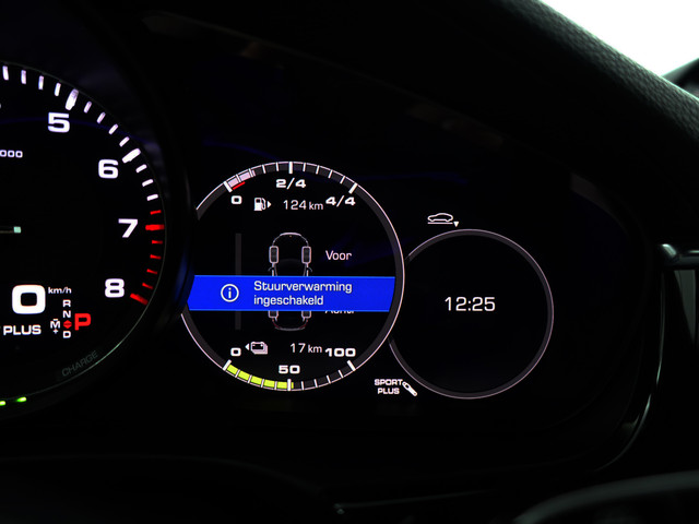 Porsche Panamera Sport Turismo 2.9 4 E-Hybrid 10 Years Edition Soft Close, Sport Chrono, Panoramadak, Stuurverwarming, Bose Audio, Sfeerverlichti