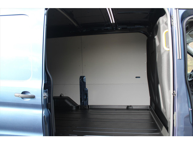 Ford E-Transit E-TRANSIT GB 350 L2H2 68kWh 184pk RWD Trend (Demo)