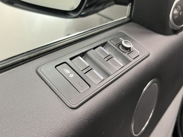 Land Rover Range Rover Sport 2.0 SD4 HSE | NAVIGATIE | PANORAMADAK | STOEL- STUUR VERWARMING | CAMERA |