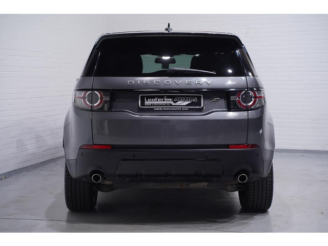 Land Rover Discovery Sport 2.0 TD4 150 pk Grijs Kenteken 2-Zits Navi, Camera, Leder Zwart, 20 LMV, Elek. Stoelen