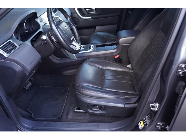 Land Rover Discovery Sport 2.0 TD4 150 pk Grijs Kenteken 2-Zits Navi, Camera, Leder Zwart, 20 LMV, Elek. Stoelen
