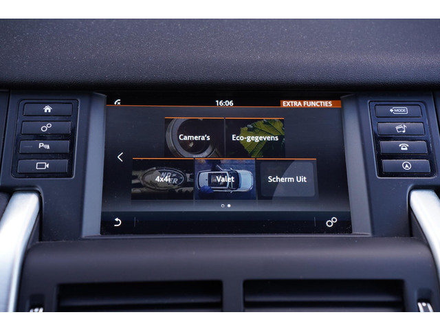 Land Rover Discovery Sport 2.0 TD4 150 pk Grijs Kenteken 2-Zits Navi, Camera, Leder Zwart, 20 LMV, Elek. Stoelen