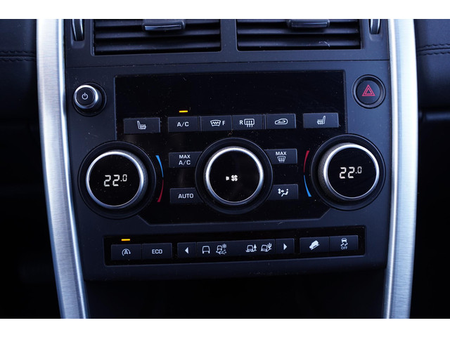 Land Rover Discovery Sport 2.0 TD4 150 pk Grijs Kenteken 2-Zits Navi, Camera, Leder Zwart, 20 LMV, Elek. Stoelen