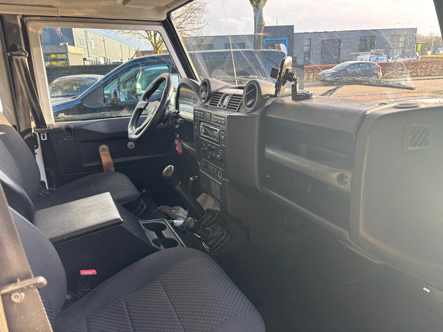 Land Rover Defender 2.2 D 130 S Crew Cab