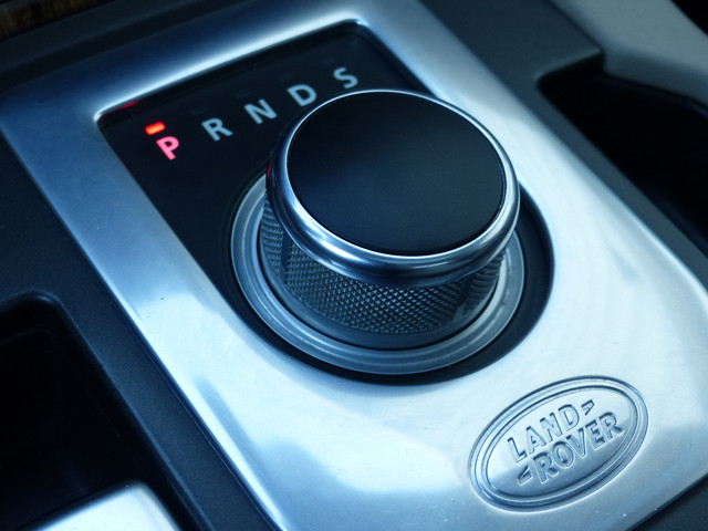 Land Rover Discovery 3.0 SDV6 256PK HSE Luxury Grijskenteken   Dealer O.H. Bomvol...