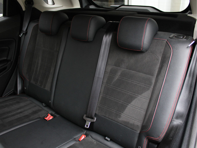 Ford EcoSport 1.0 EcoBoost ST-Line 125PK 1e EIG B&O Navi Stoelverw. Cruise+Climate Trekh. PDC Camera Leer
