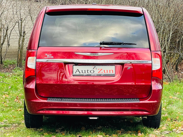 Chrysler Grand Voyager S Sport Black Edition 3.6 V6 Stow&Go Limited 3XTV DVD