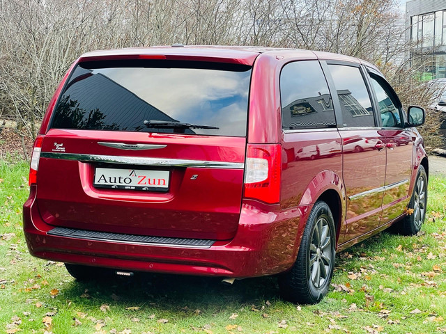 Chrysler Grand Voyager S Sport Black Edition 3.6 V6 Stow&Go Limited 3XTV DVD