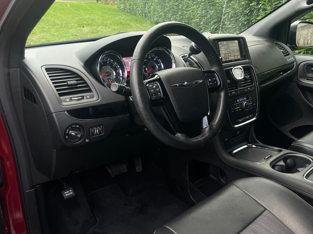 Chrysler Grand Voyager S Sport Black Edition 3.6 V6 Stow&Go Limited 3XTV DVD