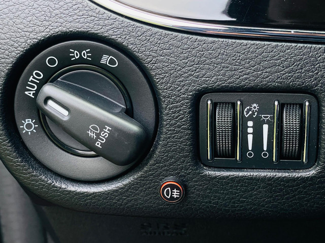 Chrysler Grand Voyager S Sport Black Edition 3.6 V6 Stow&Go Limited 3XTV DVD